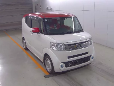 Honda N-Box Slash