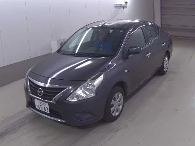 Nissan Tiida Latio