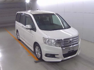 Honda STEPWGN SPADA