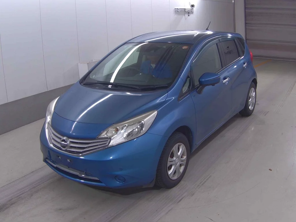 Nissan Note  с аукциона в Японии