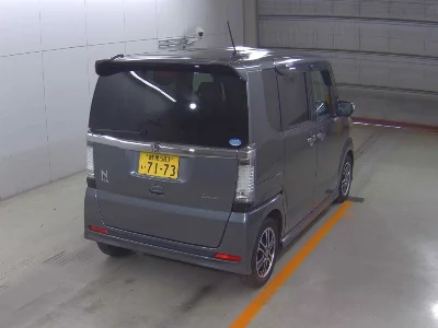 Honda N BOX CUSTOM