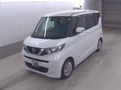 NISSAN ROOX