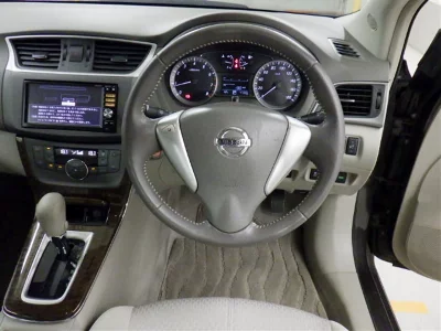 Nissan BLUEBIRD SYLPHY