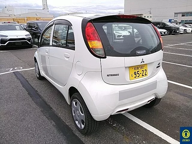 Mitsubishi i-MiEV  с аукциона в Японии