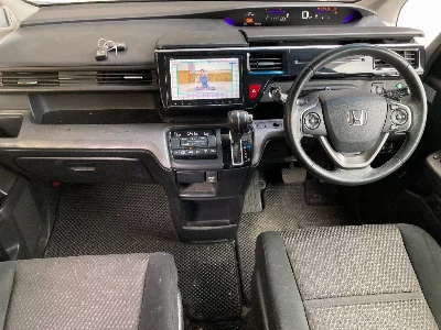Honda STEPWGN SPADA