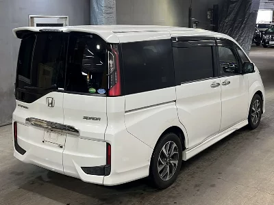 Honda STEPWGN SPADA