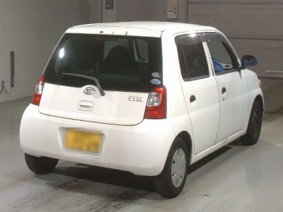 Daihatsu Esse