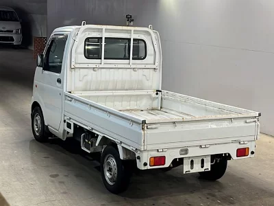 Mazda Scrum Truck
