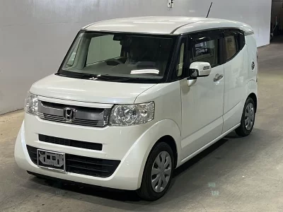 Honda N-Box Slash