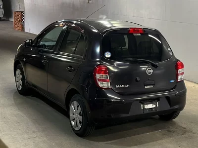 Nissan March