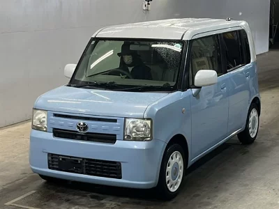 Toyota Pixis Space