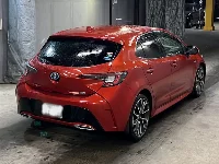 Цена авто Toyota Corolla Hatchback с аукционов Японии, номер кузова ZWE211H, пробег 71 000, оценка 2
