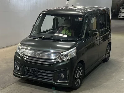 Suzuki Spacia Custom