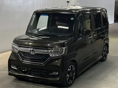 Honda N BOX CUSTOM