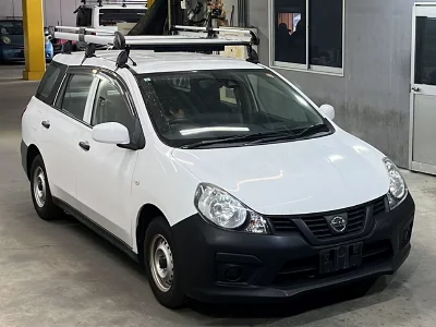 Nissan AD