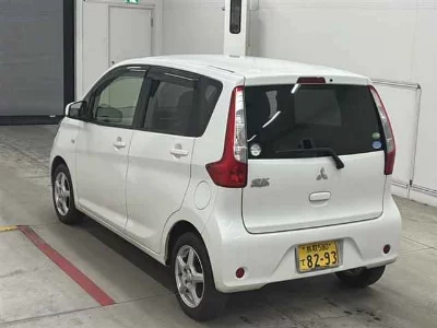 Mitsubishi eK Wagon