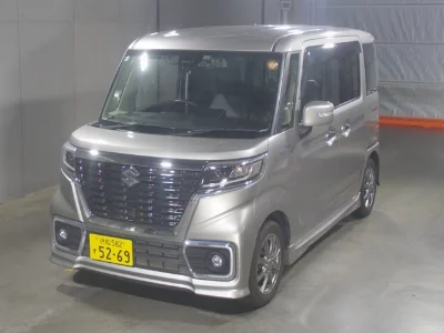 Suzuki Spacia Custom