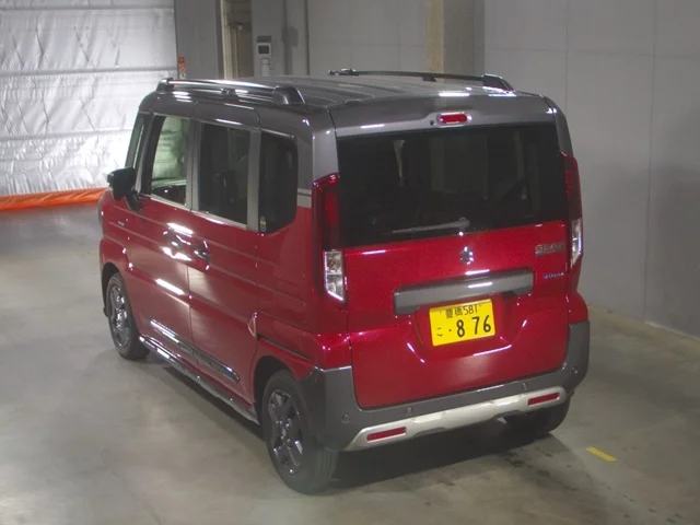Suzuki Spacia Gear  с аукциона в Японии