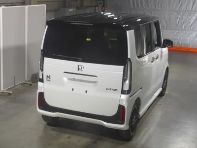 Honda N BOX CUSTOM