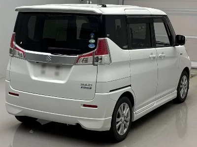 Suzuki Solio