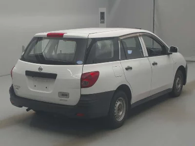 Nissan AD