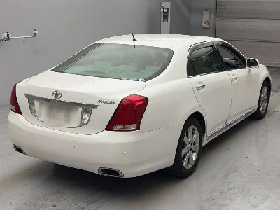 Toyota CROWN MAJESTA
