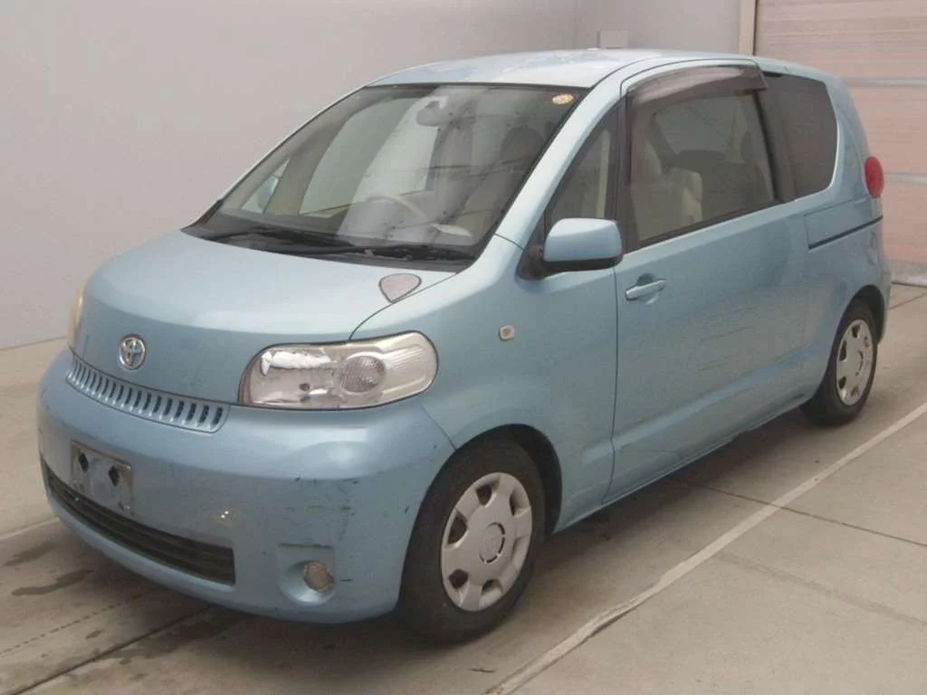 Toyota Porte  с аукциона в Японии