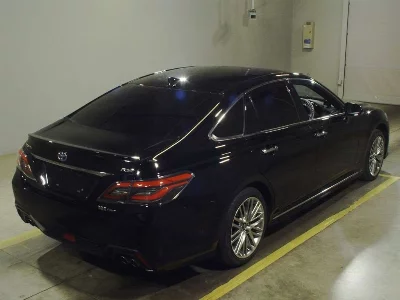 Toyota CROWN HYBRID