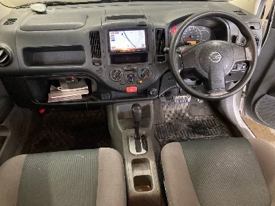 Nissan AD