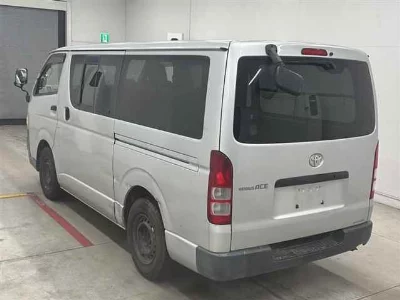 Toyota RegiusAce