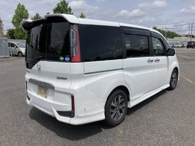 Honda STEPWGN SPADA