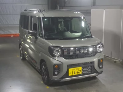 Suzuki Spacia Gear