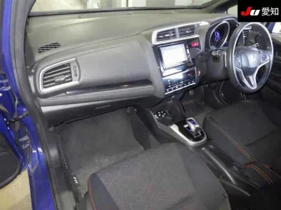 Honda FIT HYBRID
