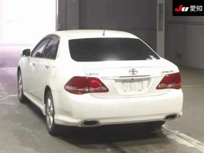 Toyota CROWN ATHLETE