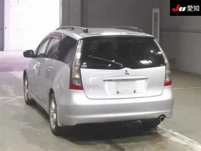 Mitsubishi Grandis