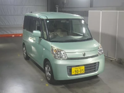 Suzuki Spacia