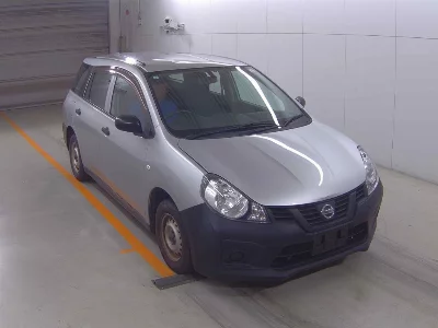 Nissan AD
