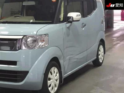 Honda N-Box Slash