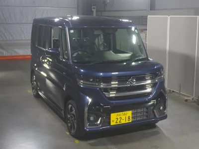 Suzuki Spacia Custom
