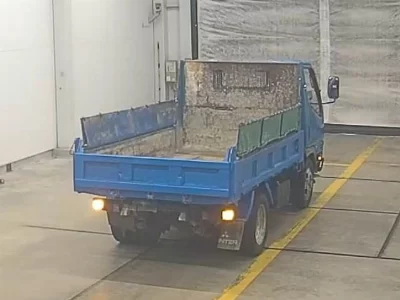Mitsubishi Fuso Canter