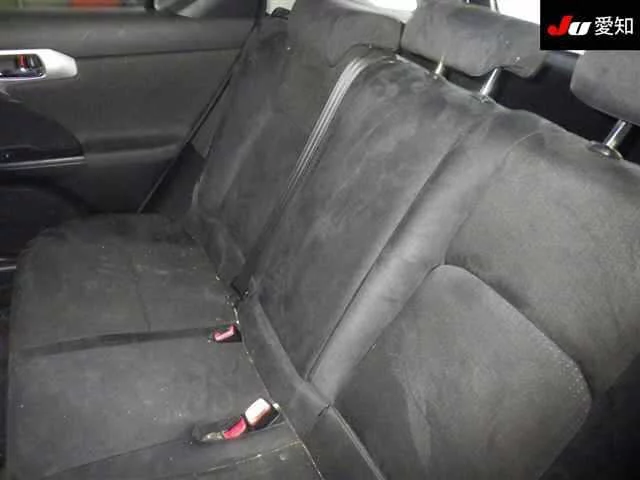 Lexus CT200h  с аукциона в Японии