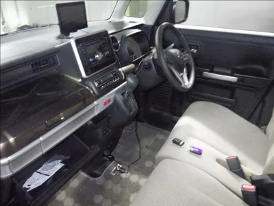 Suzuki Spacia Gear