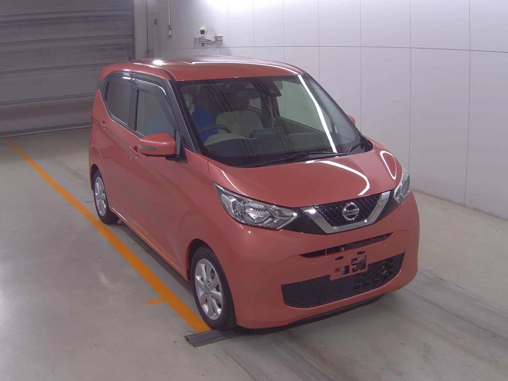 Nissan Dayz  с аукциона в Японии