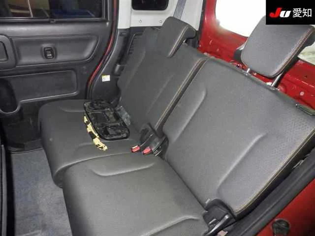 Suzuki Spacia Gear  с аукциона в Японии
