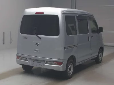 Toyota Pixis Van