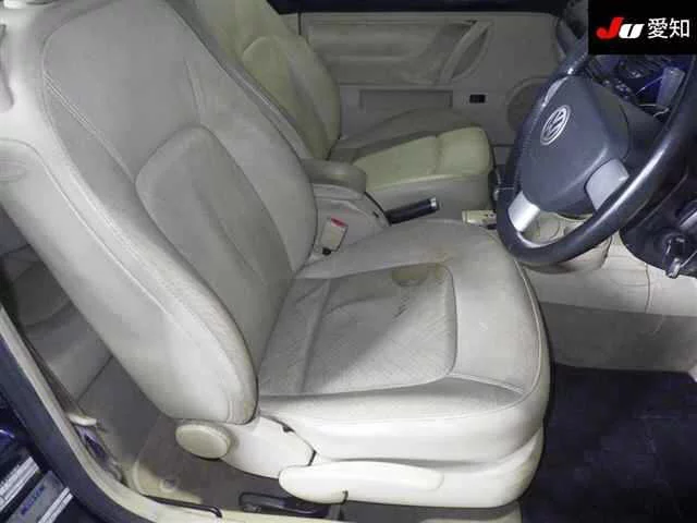 Volkswagen NEW BEETLE CABRIOLET  с аукциона в Японии