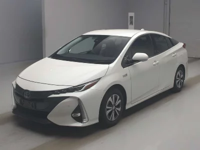 Toyota Prius PHV