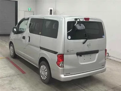 Nissan NV200 VANETTE VAN