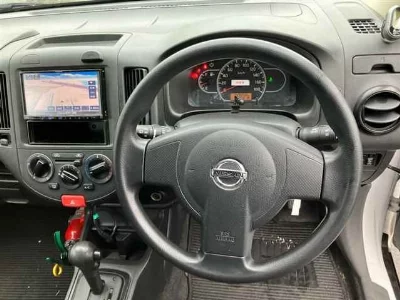 Nissan AD