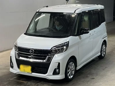 Nissan Dayz Roox